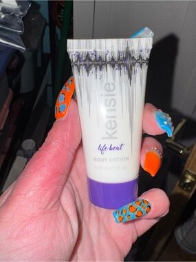 Life beat body lotion mini